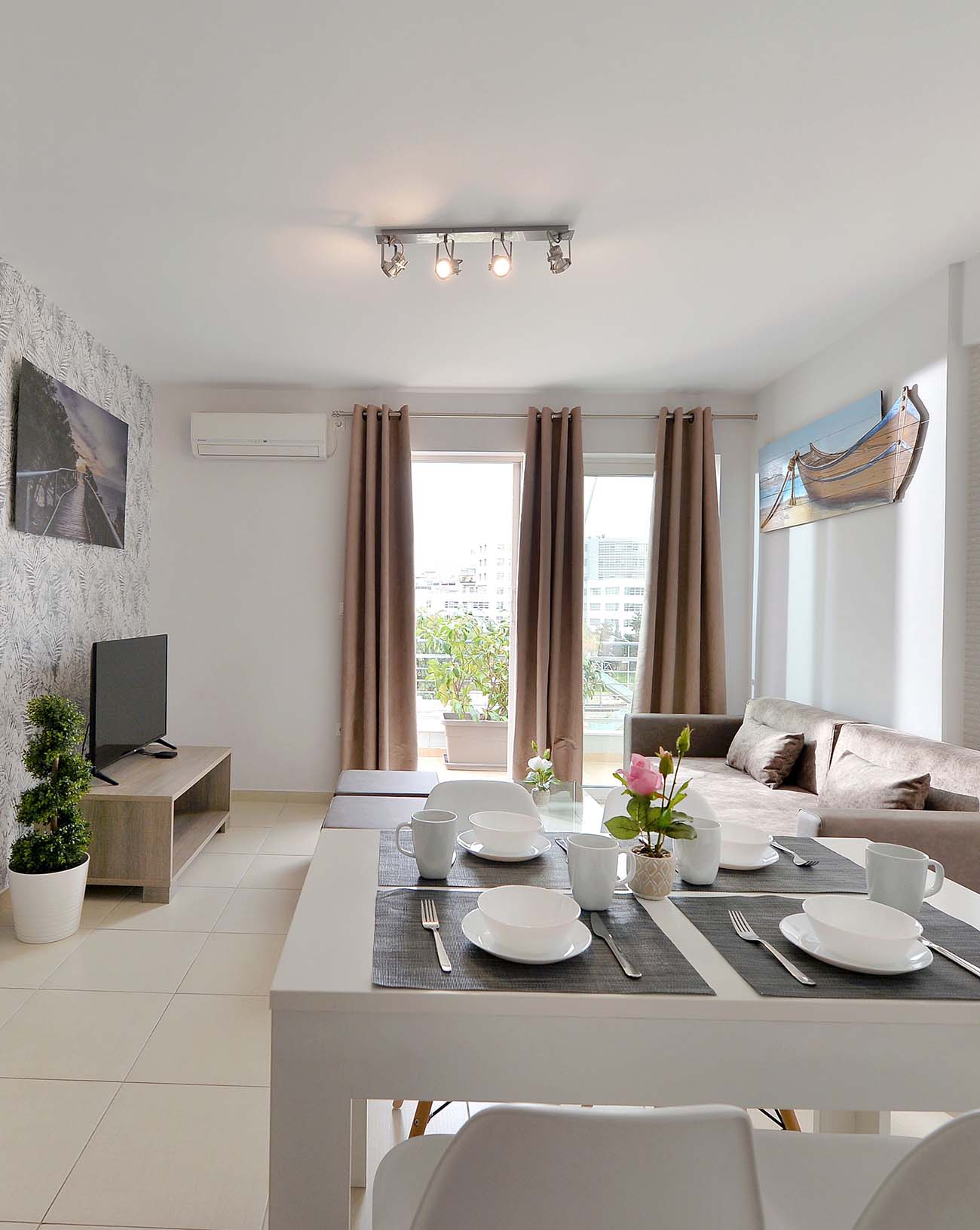 Alekos 1 Apartments / ALEKOS APARTMENTS & SUITES / Athens-Artemida